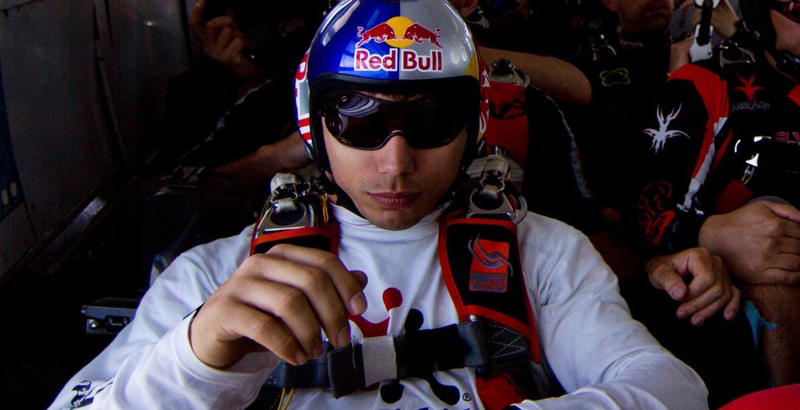 Focus before Performance